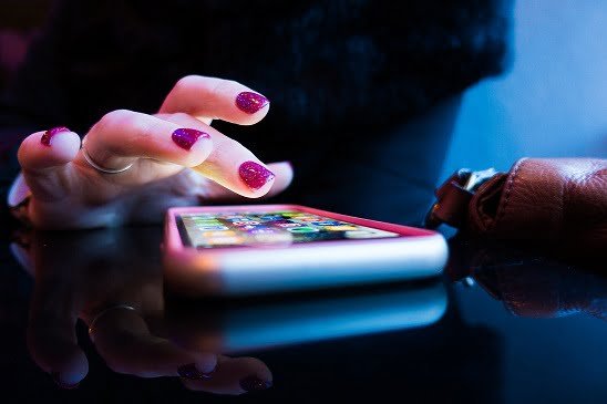 rob-hampson-494775-unsplash