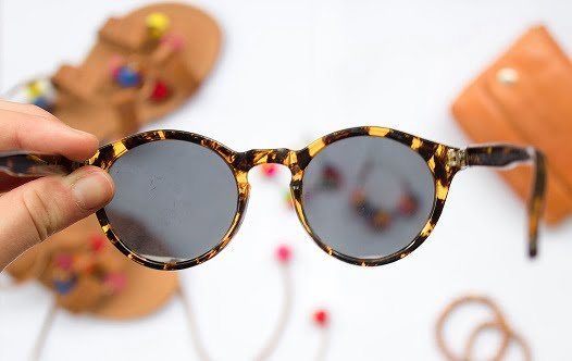 glasses