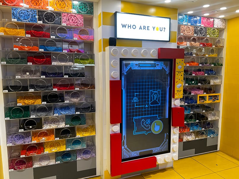 Visita técnica à loja da LEGO na NRF 2026. Foto: Divulgação/Grupo BITTENCOURT